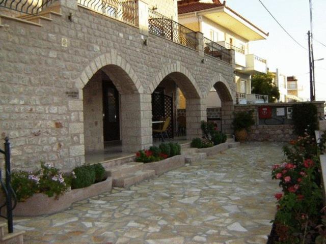 Myral Guesthouse Нафплион Экстерьер фото